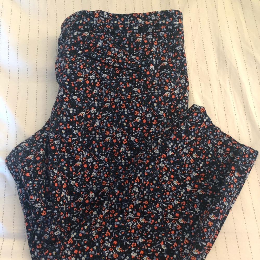 Gap Multicolored Flowers Skinny Ankle Dress Pants